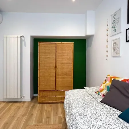 Apartman Urban Space - Affitti Brevi Italia *
